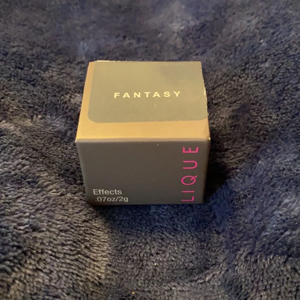 🖤Lique Effects Fantasy Eye‎ and Lip Glitter🖤